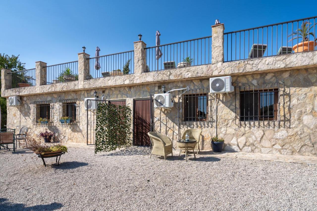 Hacienda La Buena Vida B&B En Appartementen Casita La Bruja Algarinejo Екстер'єр фото